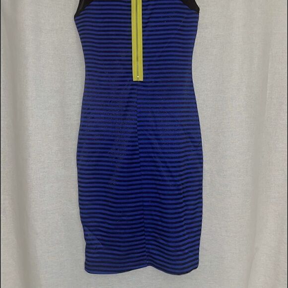BEBE 2B Blue Striped dress - Picture 3 of 6